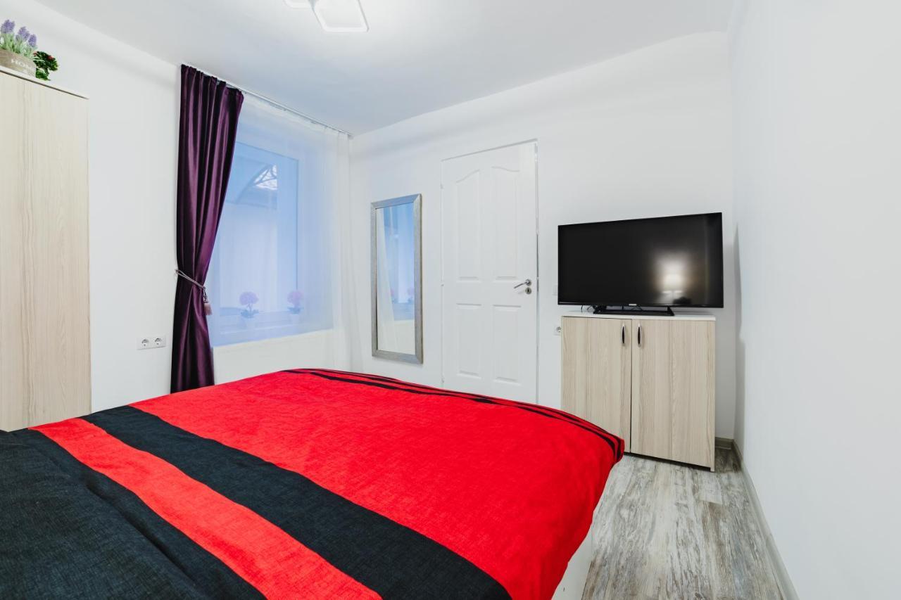 Studio Central Poarta Schei Braşov Eksteriør billede